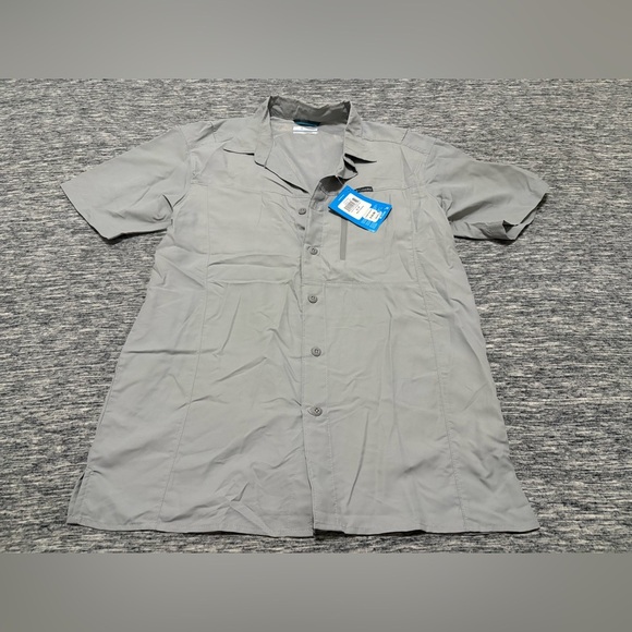 Columbia Other - NWT Columbia Men’s Button Up Short Sleeve Size Small